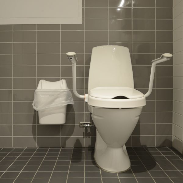 Cost of Commercial Toilet Repair in Lebanon